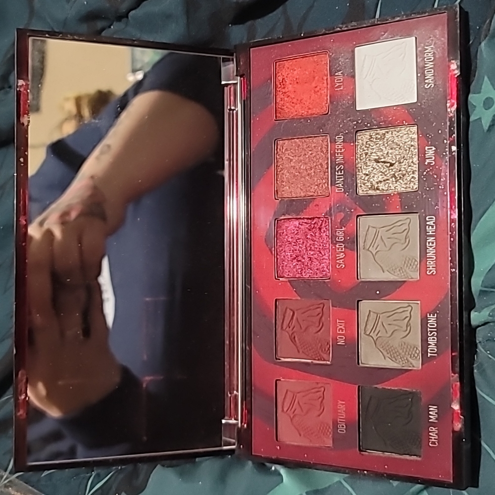 The waiting room palette